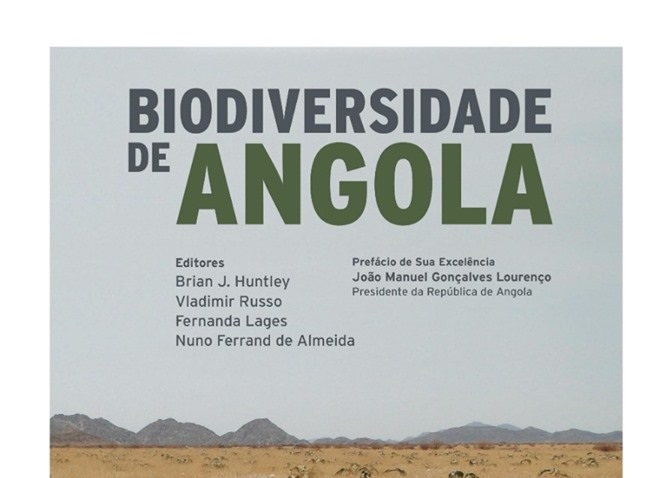 O livro recentemente lançado “Biodiversidade de Angola” já está à venda na Fundação Kissama!